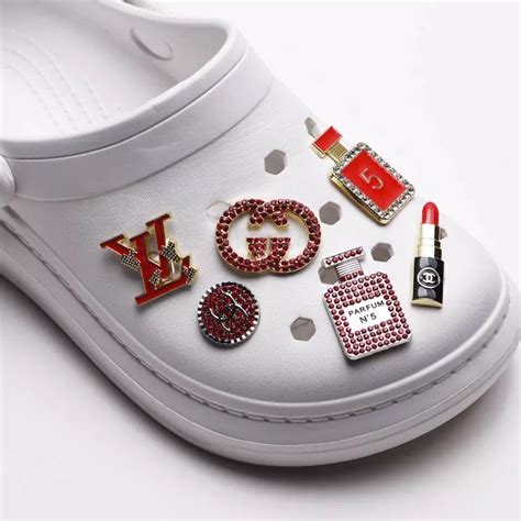 louis vuitton croc charms